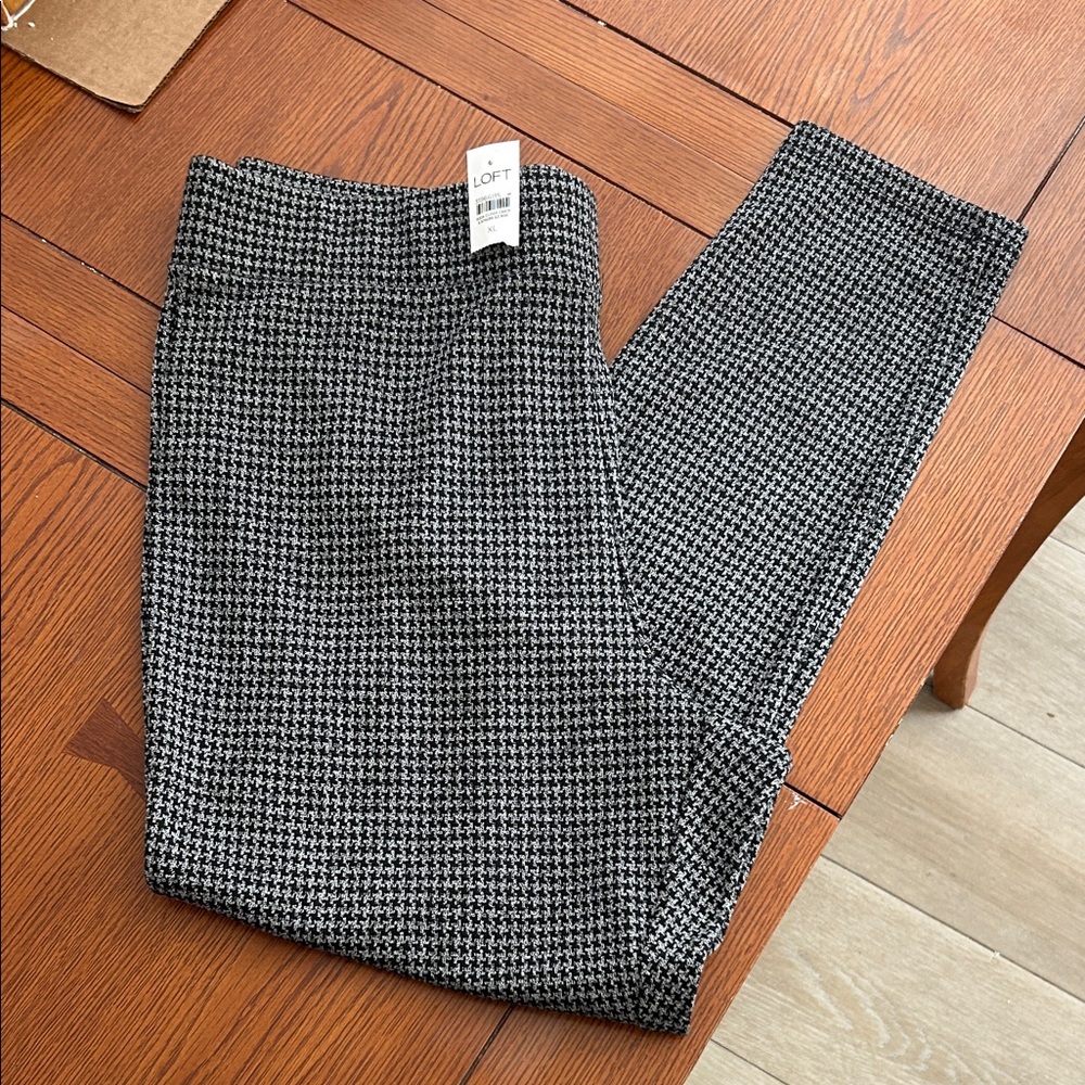 LOFT women’s Houndstooth Patterned Pants